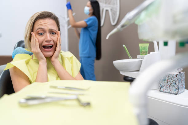 Best Broken or Cracked Tooth Emergency Dentist in Greendale, IN